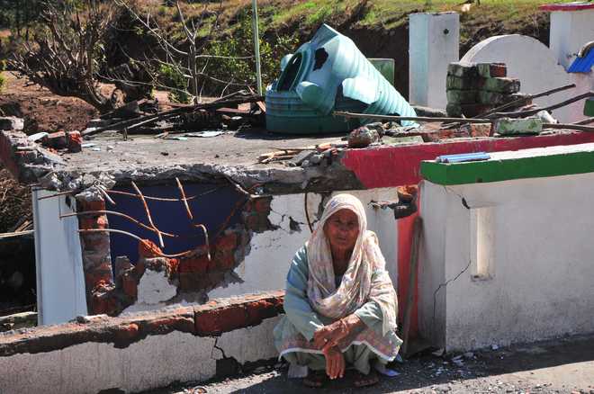 Army warns Pak against targeting civilians along LoC