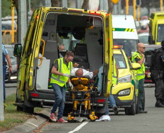 Bangladesh cricket team escapes New Zealand mosque shooting