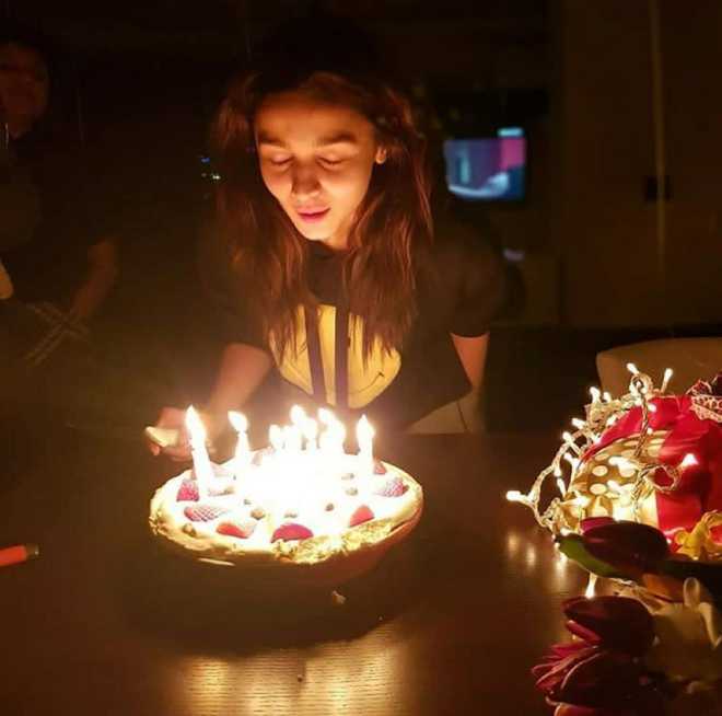 Happy Birthday Alia Bhatt: Mahesh Bhatt, Soni Razdan share childhood  pictures : The Tribune India