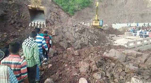 2 killed in landslide in Doda district