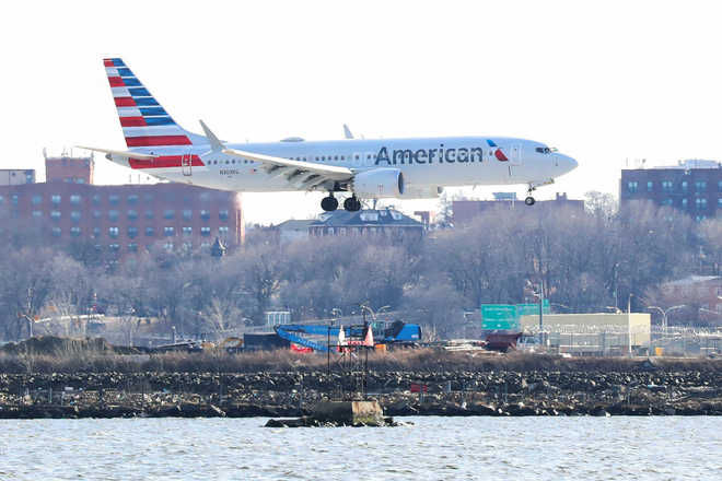 US airlines sending teams to review Boeing 737 MAX upgrade this weekend