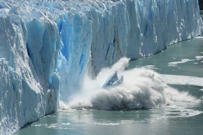 Vast water bodies located beneath Antarctica glacier