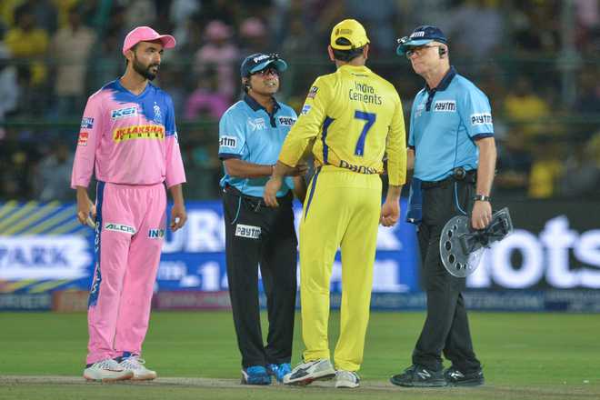 Dhoni let off with 50 pc fine after angry reaction to umpire''s call
