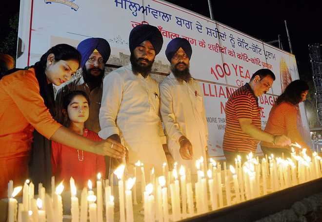 Sikh martyrs forgotten, rues Sirsa