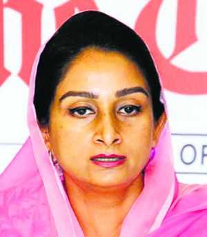 CM-Harsimrat spat over Dyer link continues