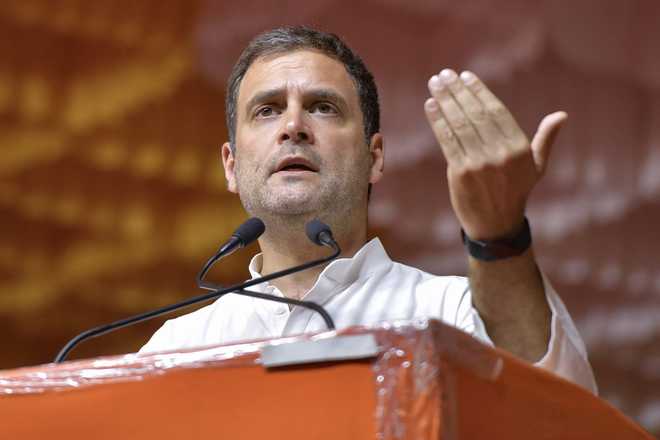 SC issues notice to Rahul for his ‘Chowkidar chor hai’ comment