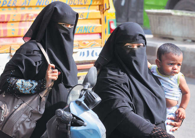 Allow women to offer namaz in mosques: Muslim couple plea in SC