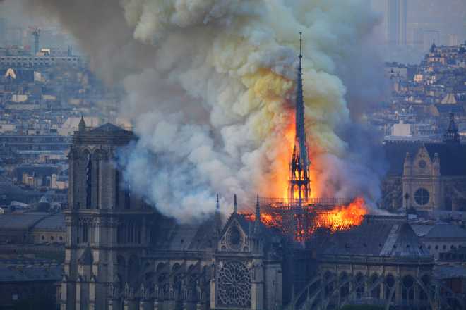 As Notre-Dame money rolls in, some eyebrows raised over rush of funds