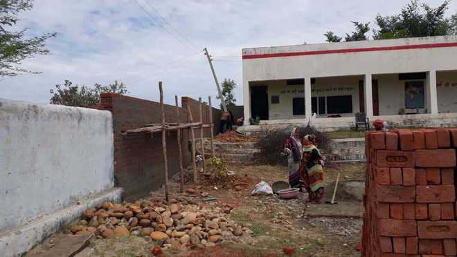 Govt school in Samba to get boundary wall after decades