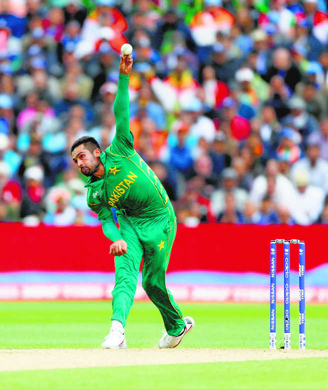 Amir missing in Pakistan’s provisional World Cup squad