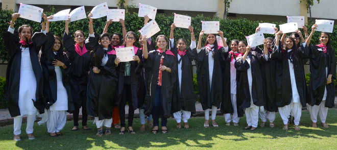 320 girls conferred degree at Ramgarhia College