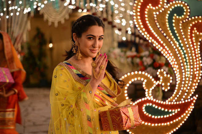 Sara Ali Khan to star opposite Varun Dhawan in ‘Coolie No 1’ adaptation