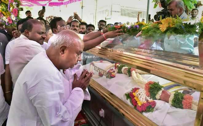 Mortal remains of 9 Indians killed in Sri Lanka bombings sent