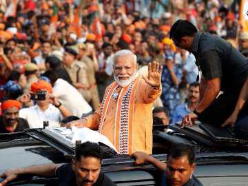 PM Modi holds mega roadshow in Varanasi