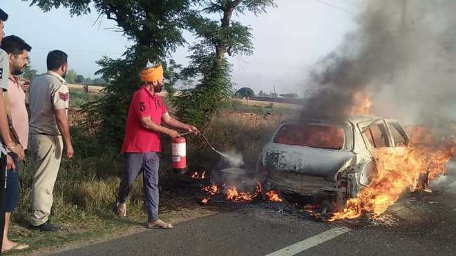Ex-sarpanch of Hissowal village in Ludhiana dead as car catches fire