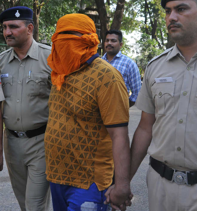 Man nabbed with pistol, 280-kg ganja