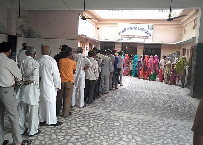 Hoodas may gain from higher turnout in Rohtak, Sonepat