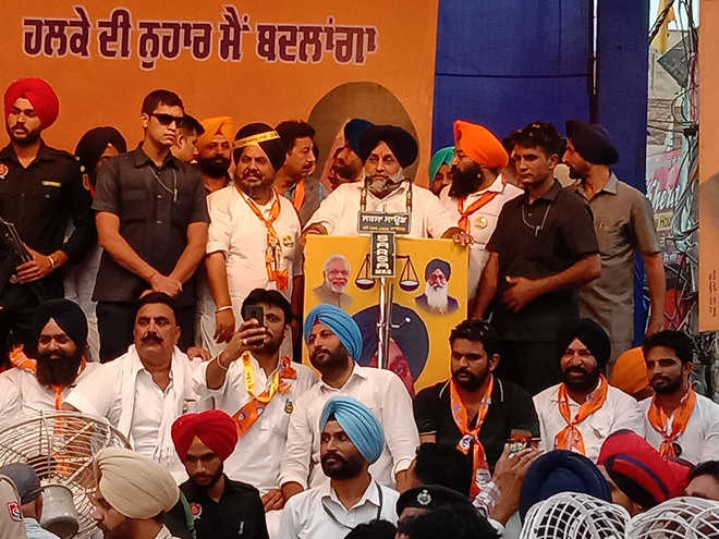 At rallies, Sukhbir talks of forming govt in state
