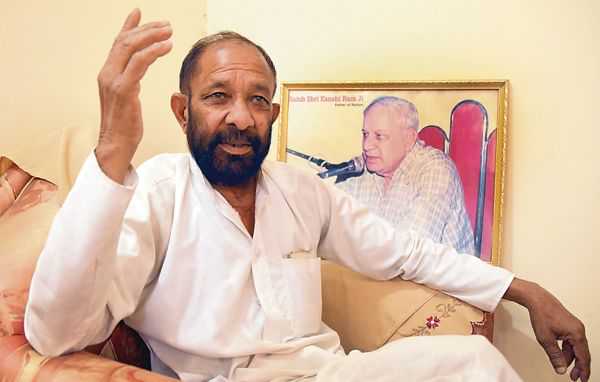 Kanshi Ram’s brother with Cong, sister indifferent