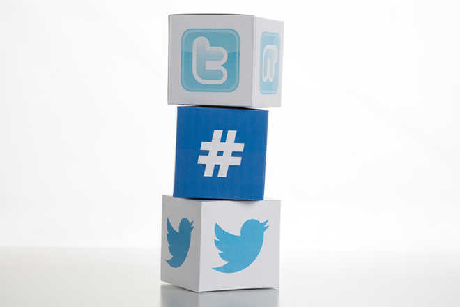 Twitter adding GIFs, polls, emojis to TweetDeck