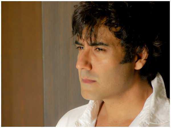 Court turns down actor Karan Oberoi''s bail plea in rape case