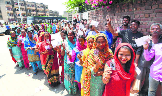 Colony dwellers in city went to polling booths in hordes