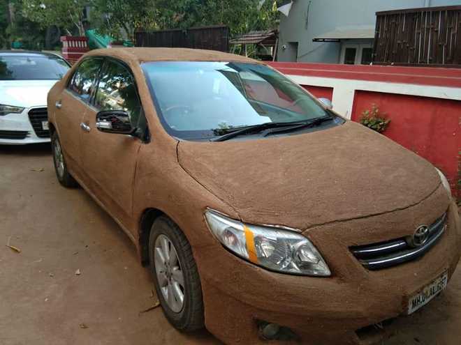 People baffled by Ahmedabad car owner who coats vehicle with ‘cow dung’ to keep it cool