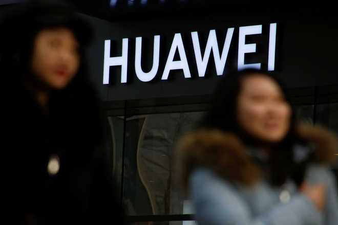 Huawei''s laptop removed from Microsoft store: Report