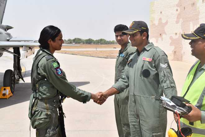 Bhawana Kanth becomes 1st fighter pilot to qualify to undertake combat missions
