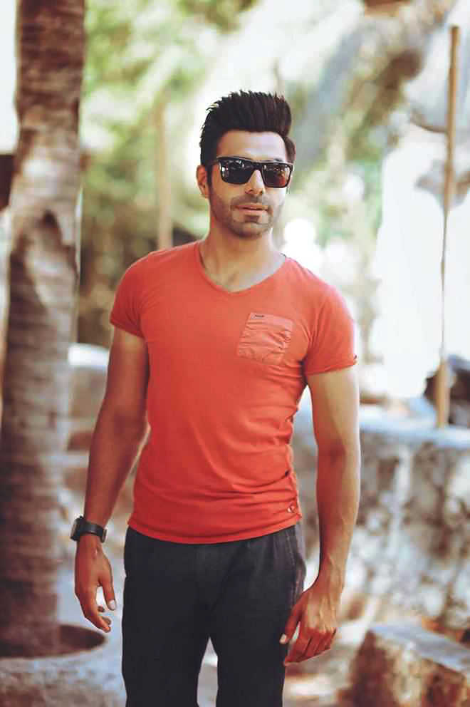 Aparshakti to be face of pop song