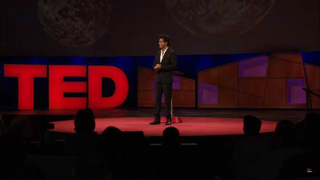 SRK begins shoot for ''TED Talks'' season 2