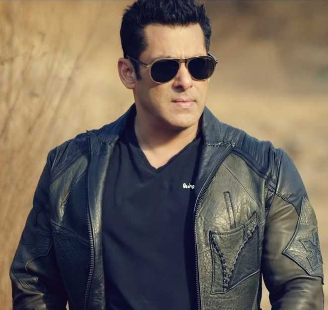 Only SRK, Akshay, Aamir and I can pull off stardom: Salman Khan