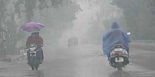 Monsoon waits for fresh push, mercury to rise