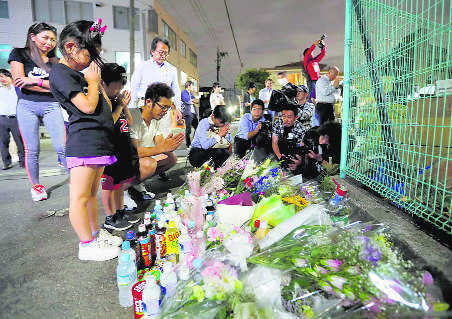 Schoolgirl among 2 dead  in Japan stabbing spree