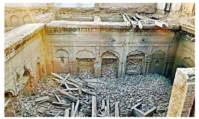 Capt offers to rebuild ‘Guru Nanak palace’ demolished in Pak