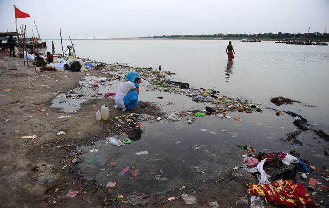 Ganga water unfit for drinking, bathing : The Tribune India