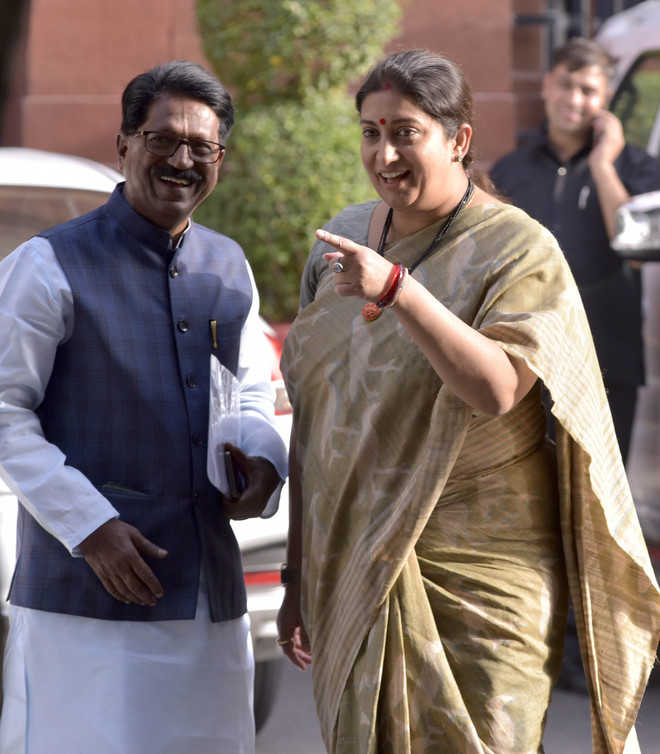 Smruti Irani Sex Mms - Youngest in Cabinet, Irani steps into Maneka's shoes : The Tribune India