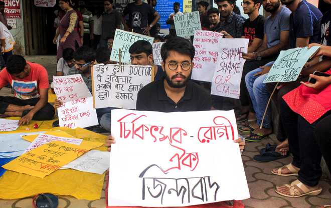 IMA to go ahead with June 17 nationwide strike in support of protesting Bengal docs