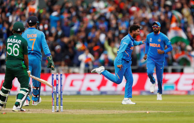 Rohit, Kuldeep ensure India maintain clean slate against Pakistan in World Cup