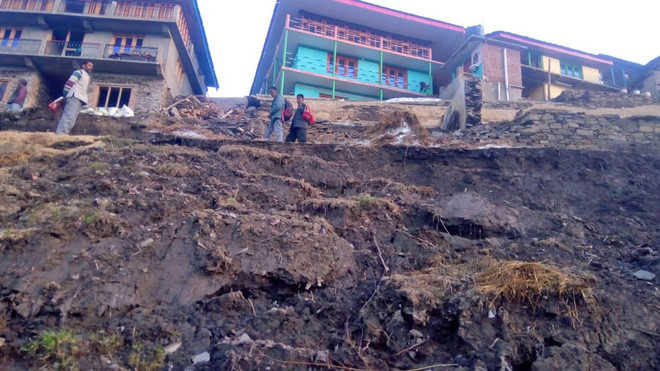 Mandi villagers fear damage to houses due to road work