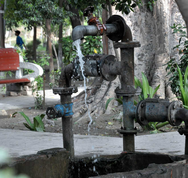 Water wastage worries residents