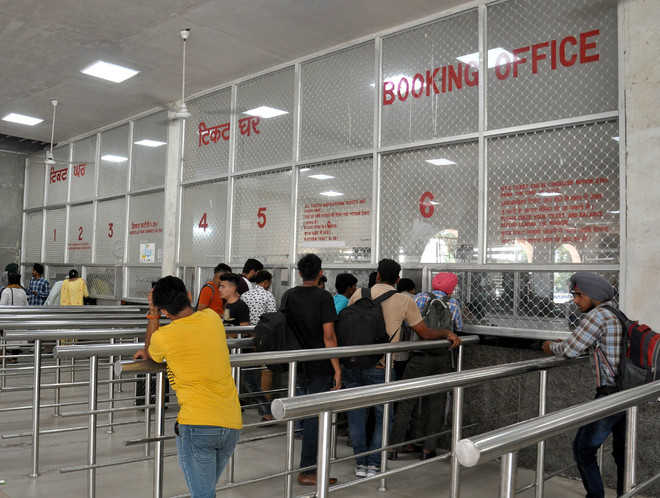 IIM students’ study finds 
flaws in rly ticketing system