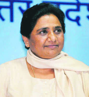Maya says BSP to contest all polls alone, draws flak from SP