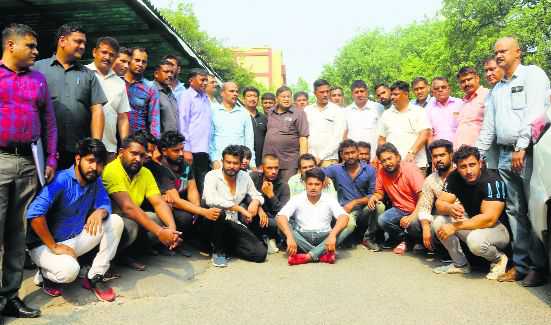 15 members of Kapil Sangwan gang held in Najafgarh, 9 pistols seized