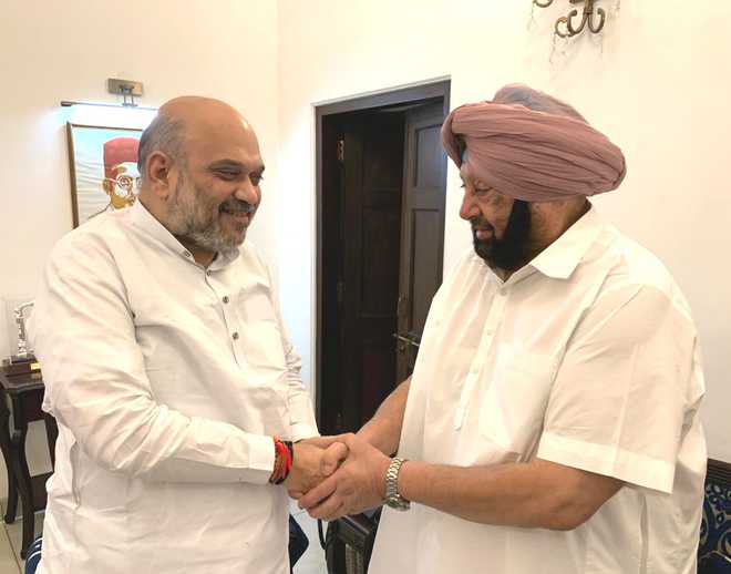 Centre drafting strategy to address Punjab, J-K drug issue: Shah to Capt