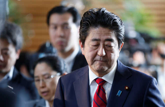 Japan’s Abe offers Saudi Crown Prince help in reducing oil dependency