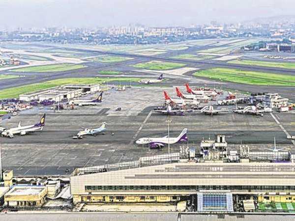 Oman Air flight makes emergency landing in Mumbai