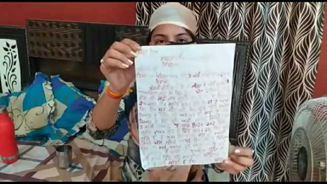 Two Moga girls accused of fraud write to President in blood : The ...