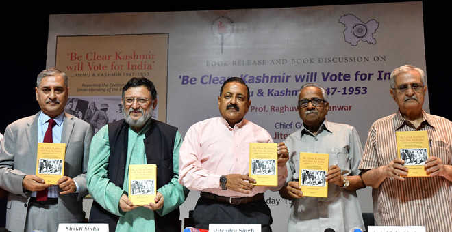 There was no serious demand for plebiscite in Kashmir: Prof