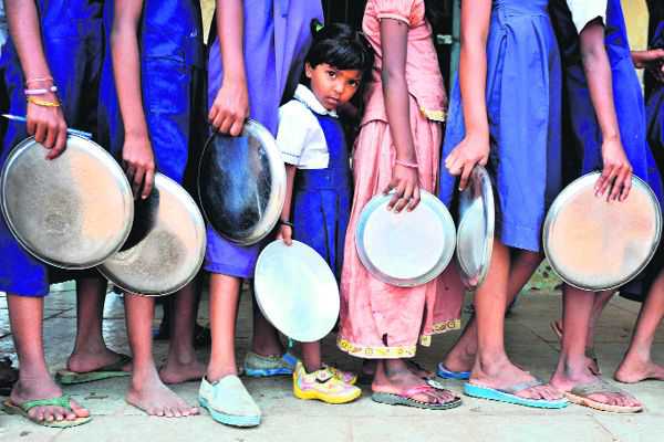 MHRD to conduct audit of Mid-Day Meal Scheme in UT